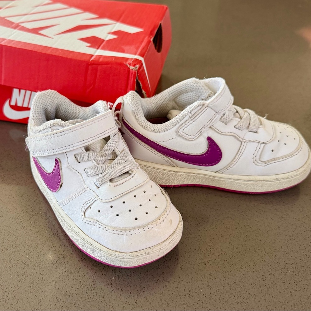 Nike Kids White Borough Sneakers with Purple Swoosh and matching Sole Accents